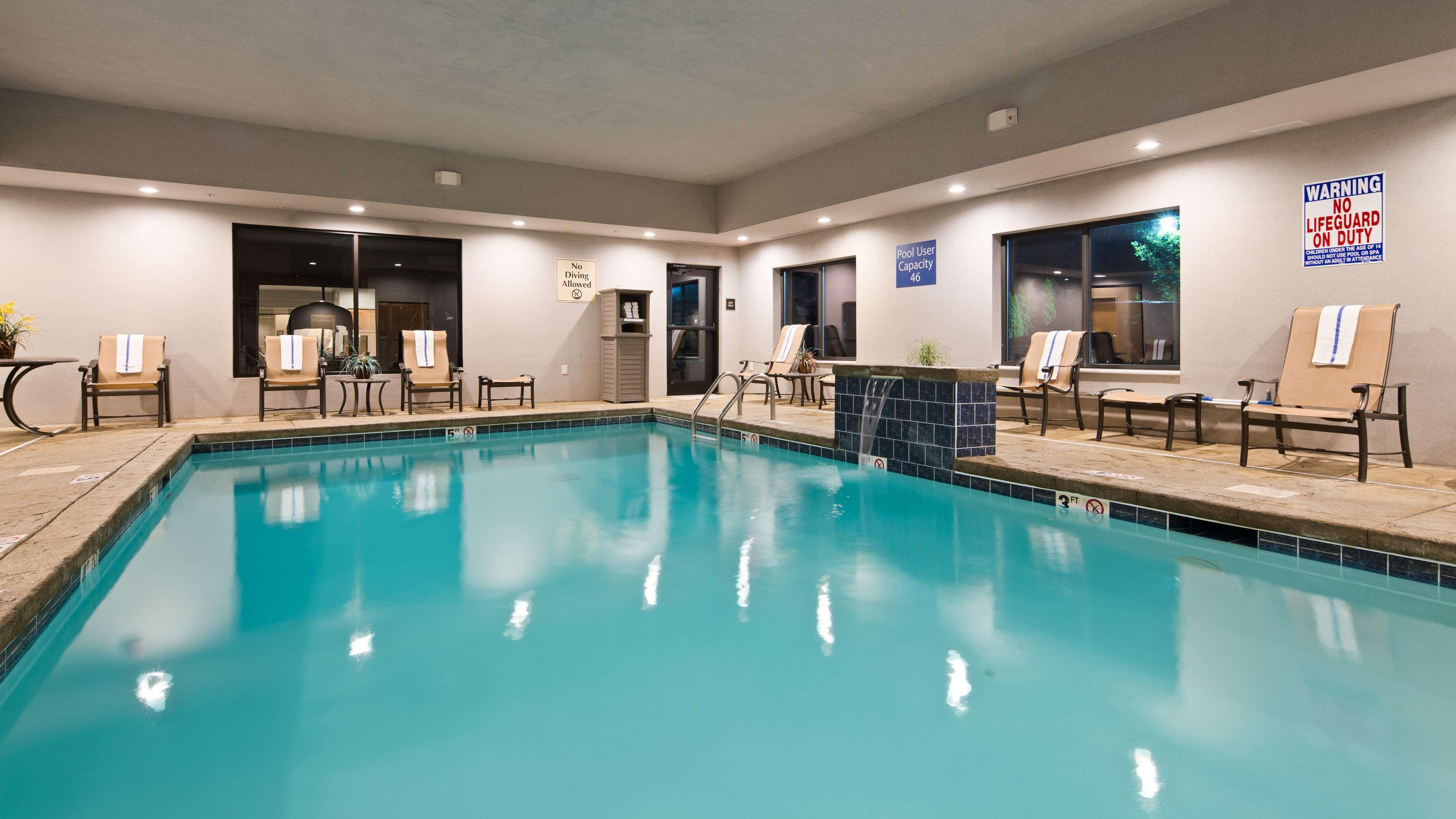 מלון פליינפילד Sonesta Essential Indianapolis Airport מראה חיצוני תמונה